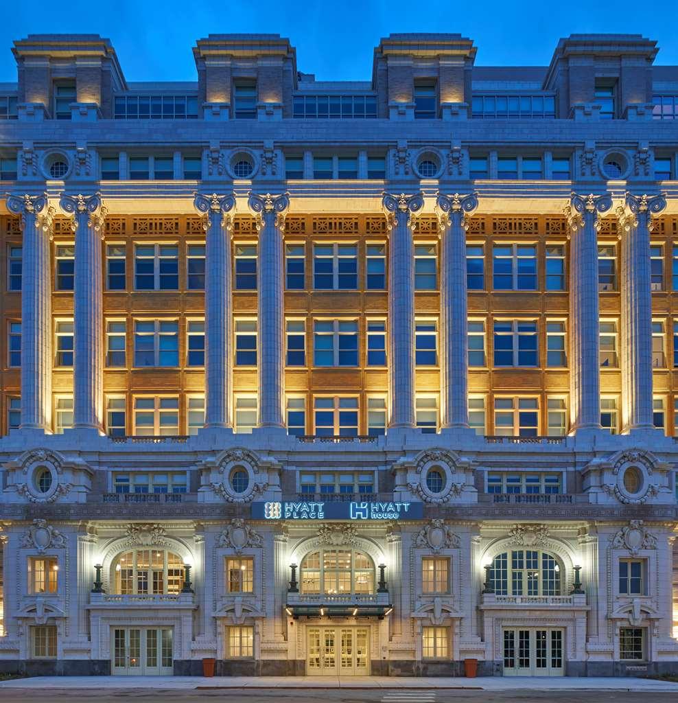 Hyatt Place Chicago Medical/University District Экстерьер фото